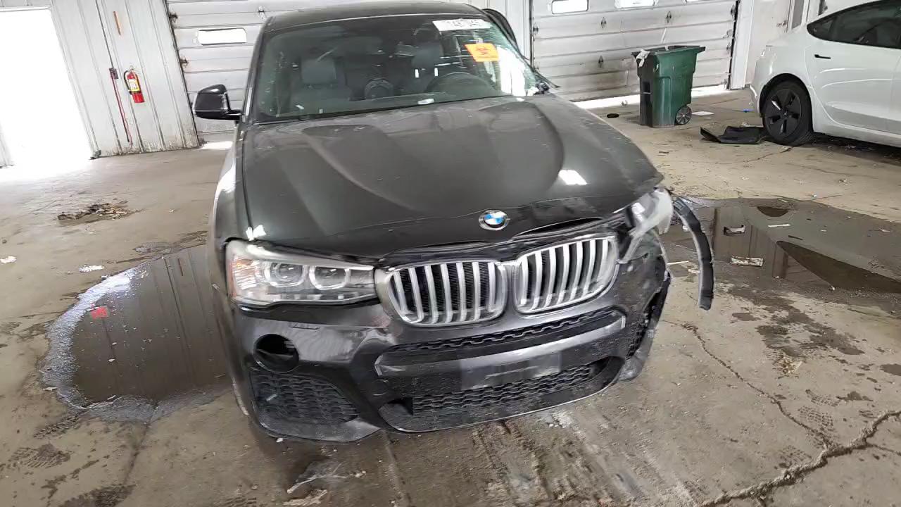 Фото: 5UXXW3C50J0T82021