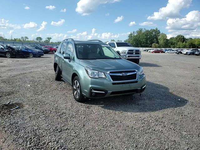 2017 Subaru Forester 2.5I Premium VIN: JF2SJAGC9HH565230 Lot: 71101135