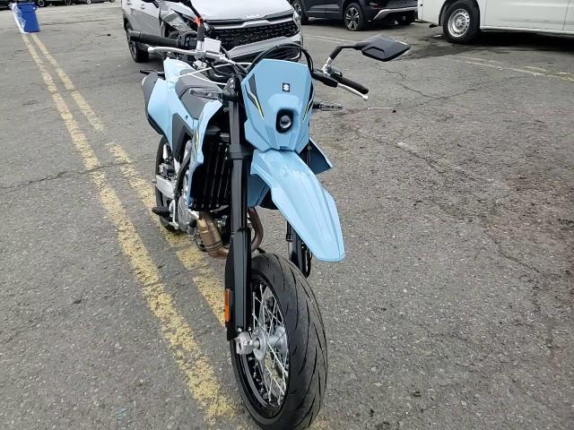 2025 Suzuki Dr-Z400 Sm VIN: JS1ER12E0S7100842 Lot: 83981185