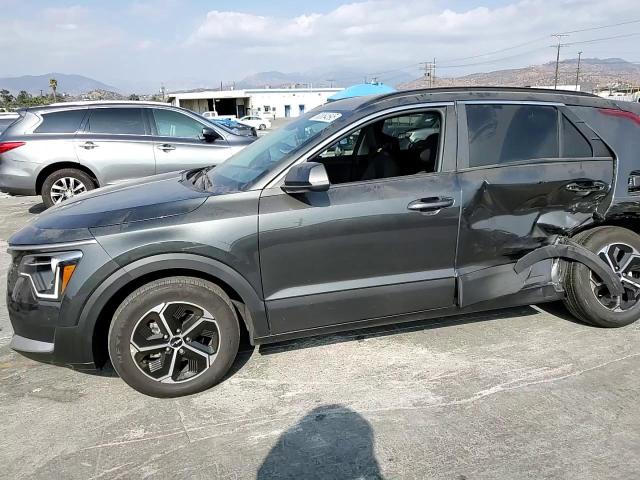 2025 Kia Niro Lx VIN: KNDCP3LE9S5268407 Lot: 80864595