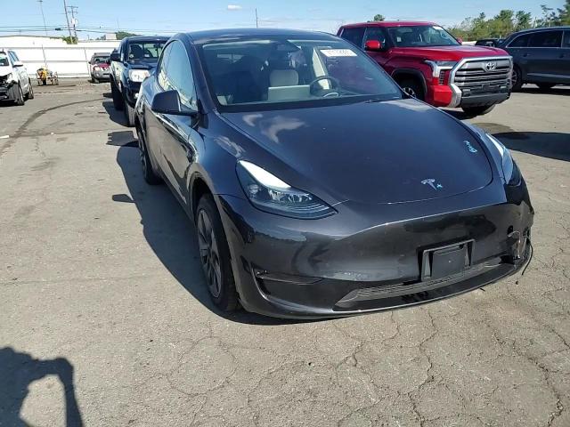 2024 Tesla Model Y VIN: 7SAYGDED3RF197801 Lot: 71172995