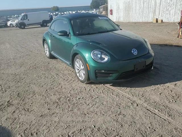 2017 Volkswagen Beetle 1.8T VIN: 3VWF17AT0HM621429 Lot: 80982415