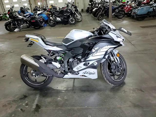 2025 Kawasaki Zx400 S VIN: ML5ZXCS18SDA35131 Lot: 70997695