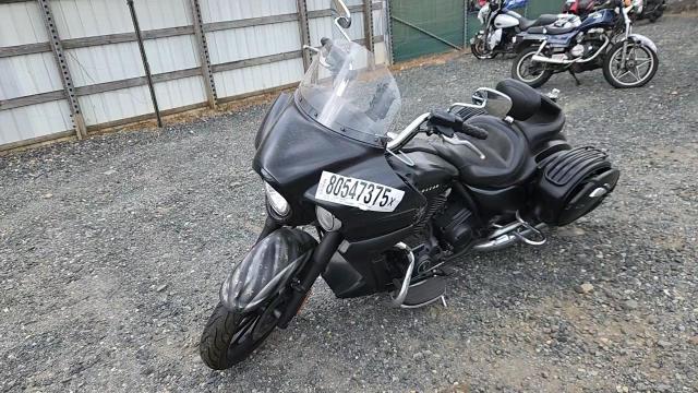 2013 Kawasaki Vn1700 J VIN: JKBVNRJ10DA008415 Lot: 80547375
