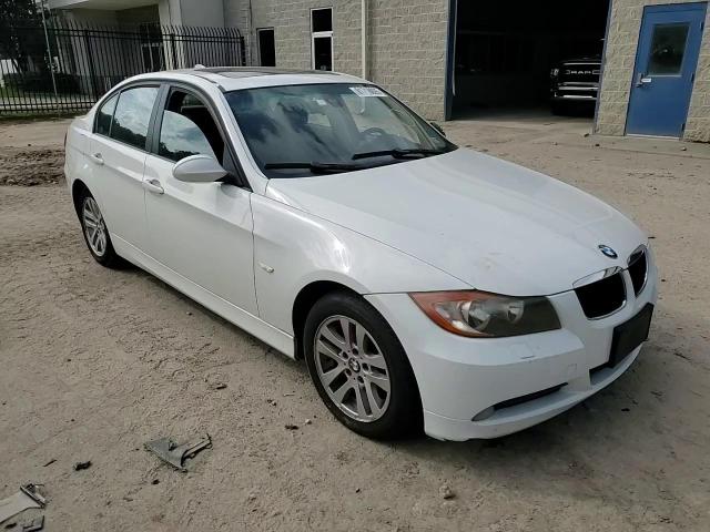 2006 BMW 325 Xi VIN: WBAVD13546KV08960 Lot: 81710605
