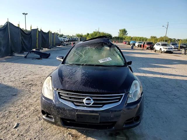 2011 Nissan Altima Base VIN: 1N4AL2AP8BN497619 Lot: 71608215