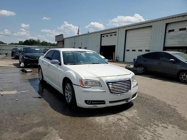 2013 Chrysler 300C VIN: 2C3CCAETXDH508172 Lot: 71185825