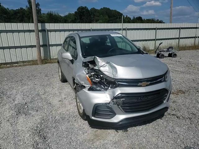 2020 Chevrolet Trax Ls VIN: KL7CJKSB2LB314579 Lot: 81878725