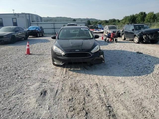 2018 Ford Focus S VIN: 1FADP3E26JL308062 Lot: 80638985