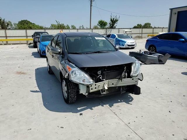 2018 Nissan Versa S VIN: 3N1CN7AP8JL810969 Lot: 80276585