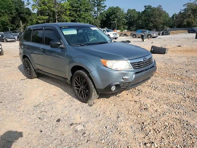 2010 Subaru Forester 2.5X VIN: JF2SH6AC6AH739701 Lot: 80677525