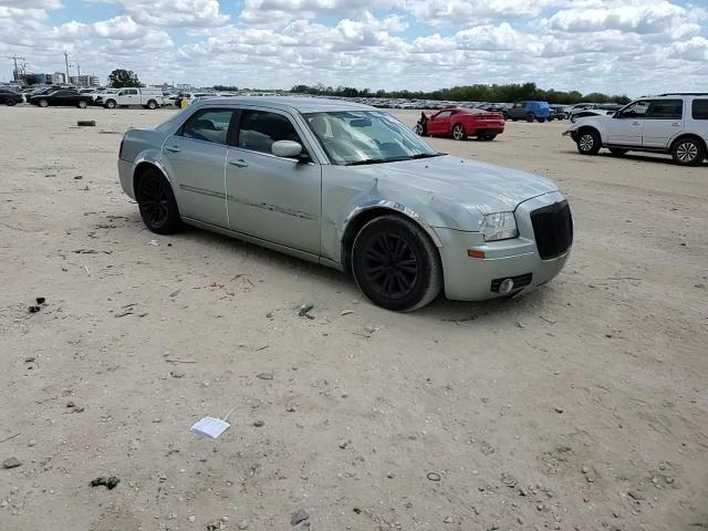 2005 Chrysler 300 Touring VIN: 2C3JA53G55H144349 Lot: 81200985