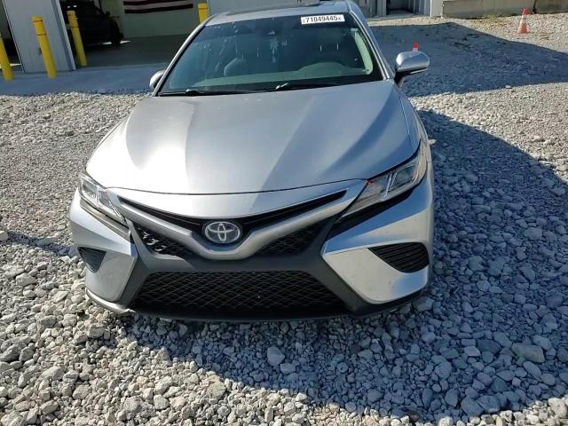 2019 Toyota Camry Hybrid VIN: 4T1B21HK0KU520835 Lot: 71049445