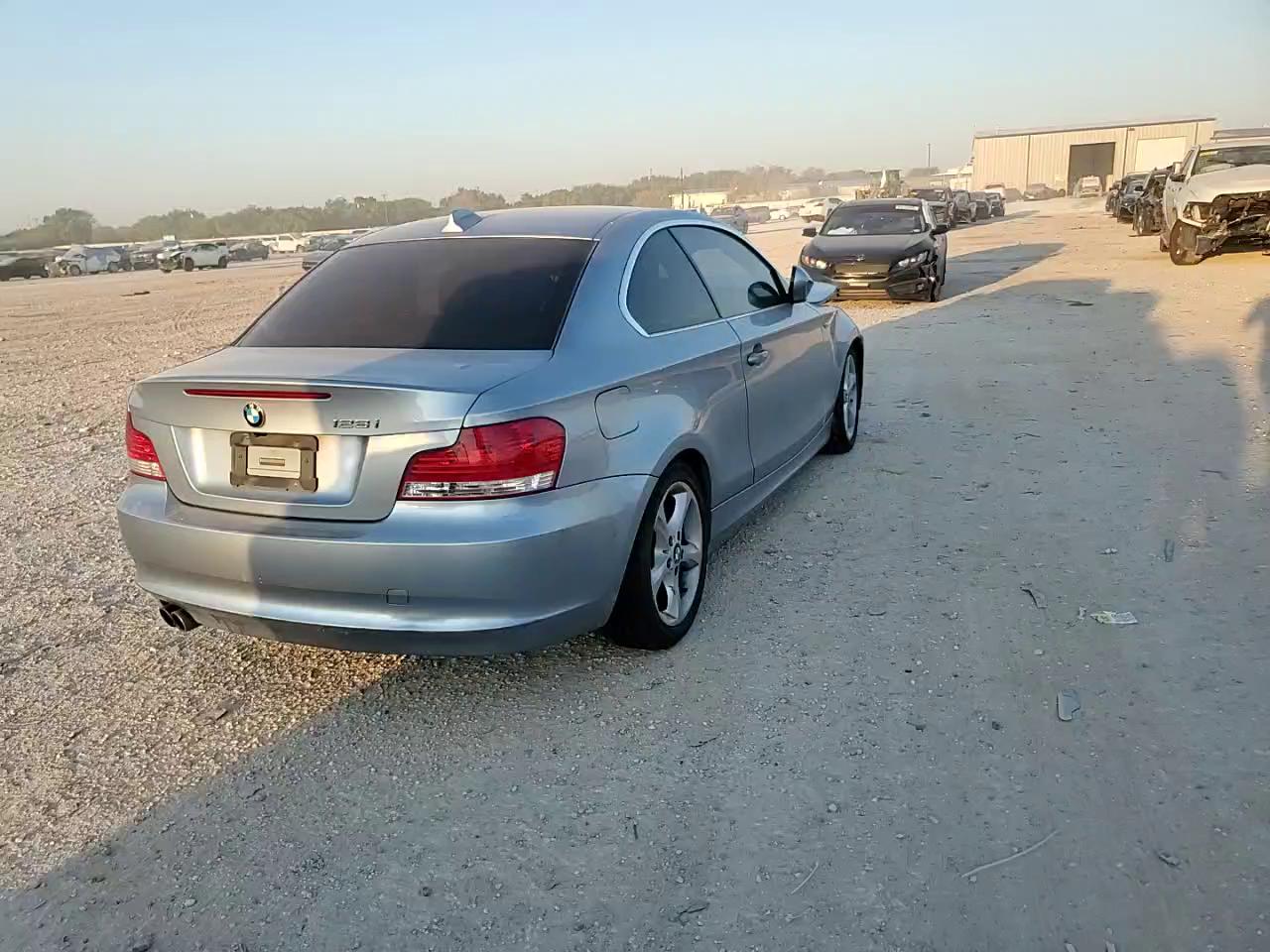 Фото: WBAUP7C53BVP21056