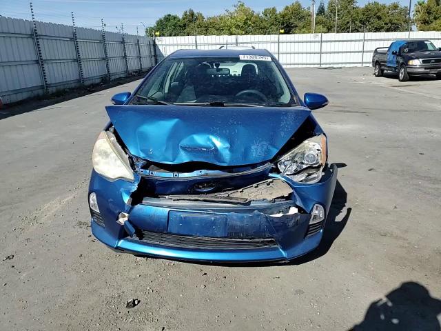2012 Toyota Prius C VIN: JTDKDTB38C1511430 Lot: 71308595