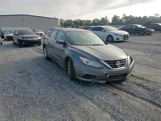 2018 Nissan Altima 2.5 VIN: 1N4AL3AP8JC142255 Lot: 84221155