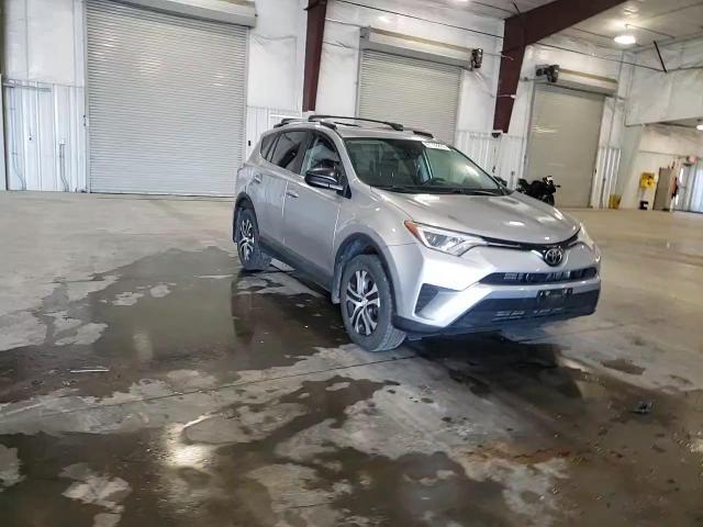 2017 Toyota Rav4 Le VIN: 2T3BFREV2HW591407 Lot: 81788895