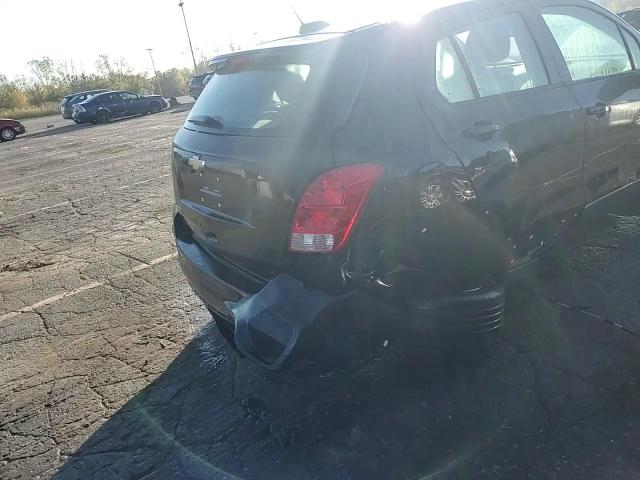 2019 Chevrolet Trax Ls VIN: 3GNCJKSB3KL273533 Lot: 83808495