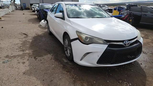 2015 Toyota Camry Le VIN: 4T1BF1FK1FU033916 Lot: 84438065