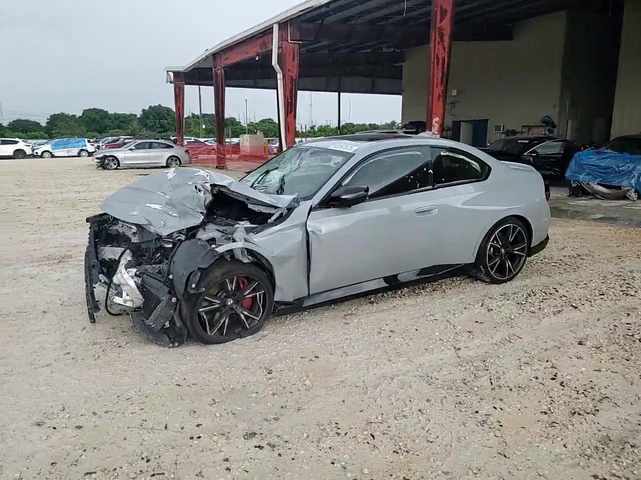 Фото: 3MW53CM08N8C41047