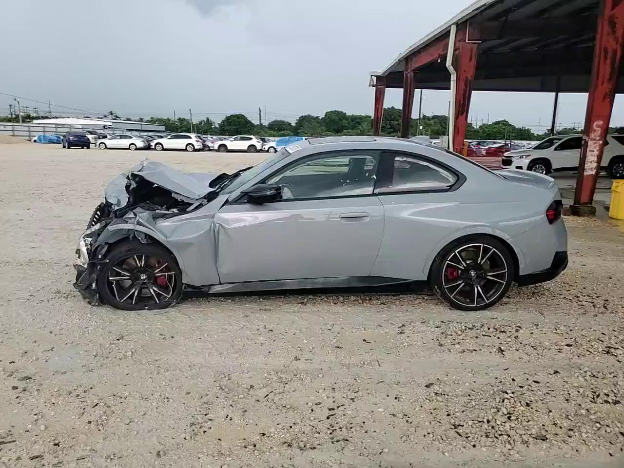 Фото: 3MW53CM08N8C41047