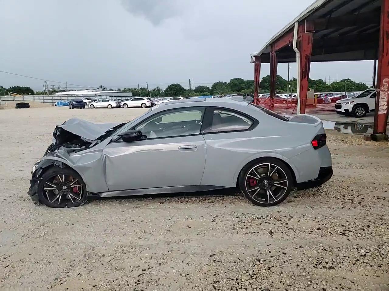 Фото: 3MW53CM08N8C41047