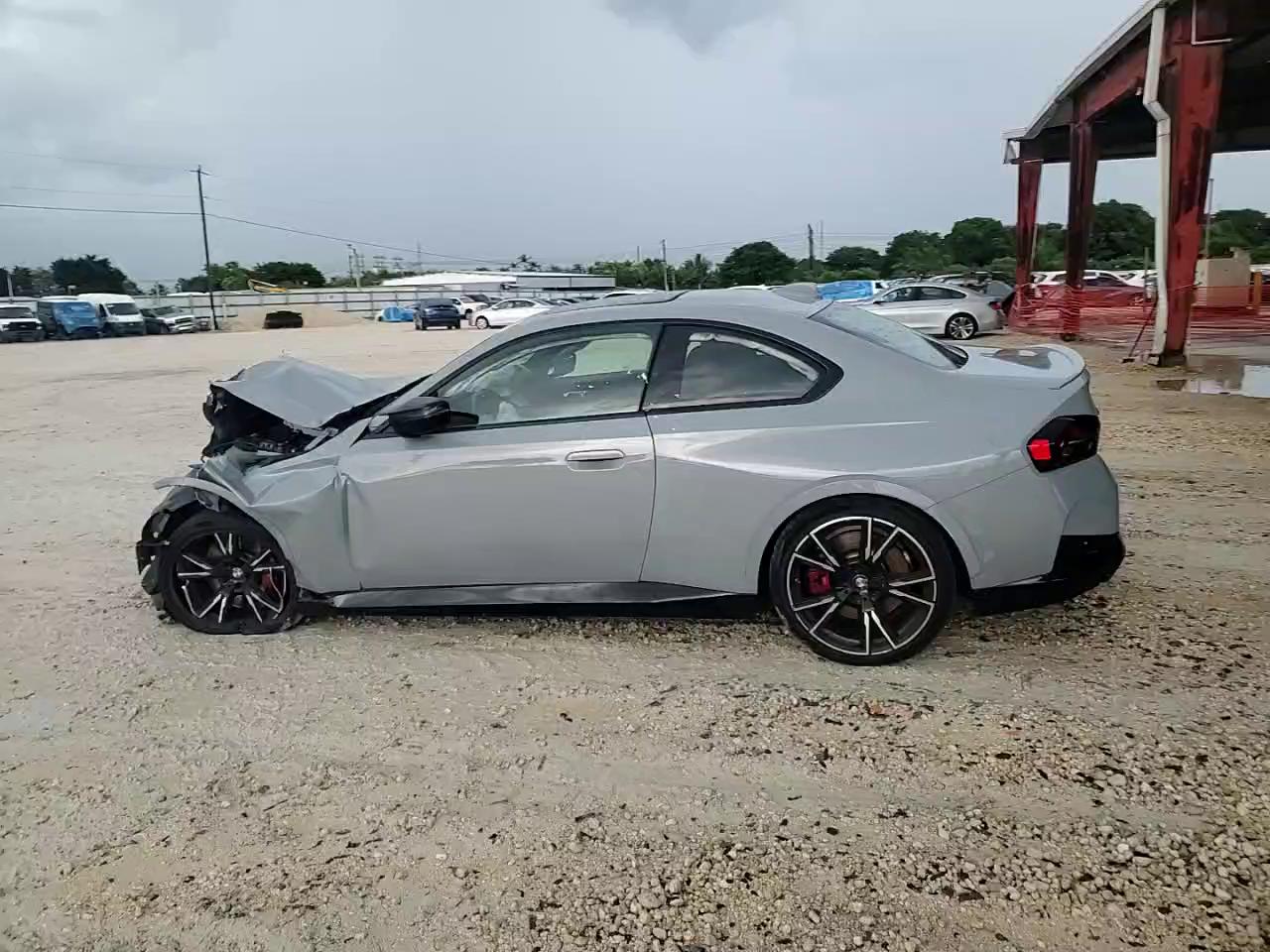 Фото: 3MW53CM08N8C41047