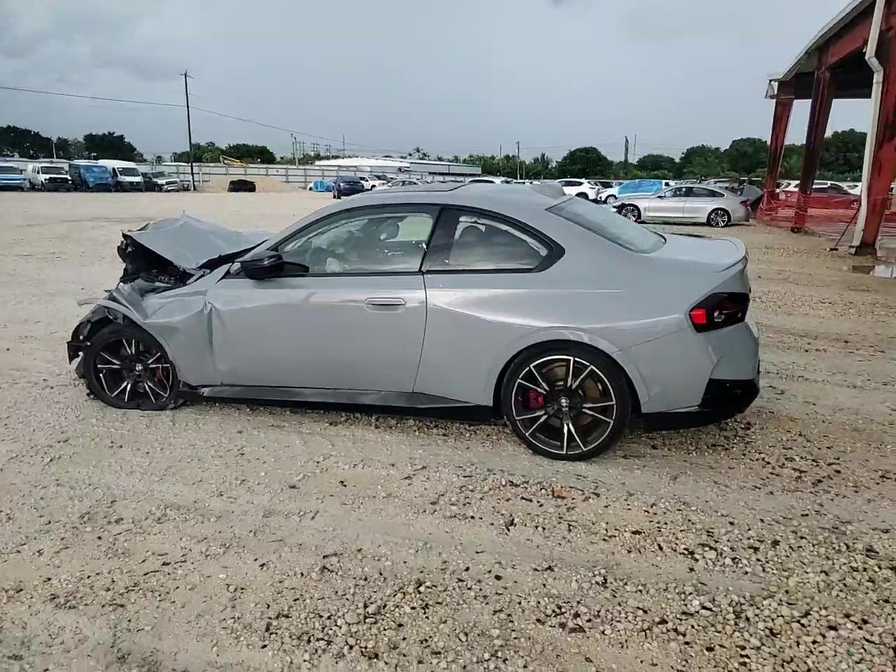 Фото: 3MW53CM08N8C41047