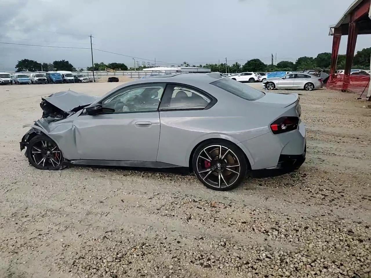 Фото: 3MW53CM08N8C41047