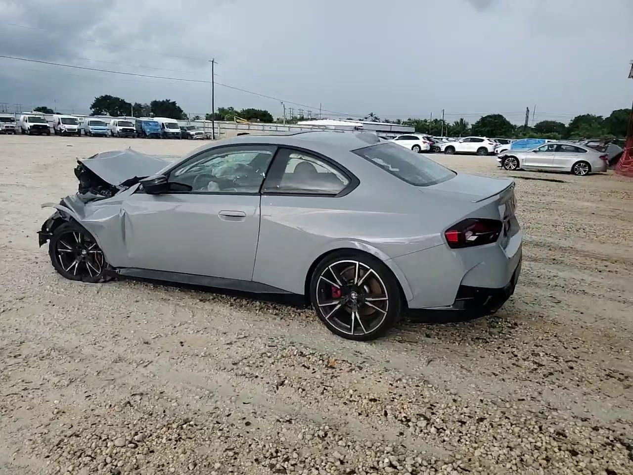 Фото: 3MW53CM08N8C41047