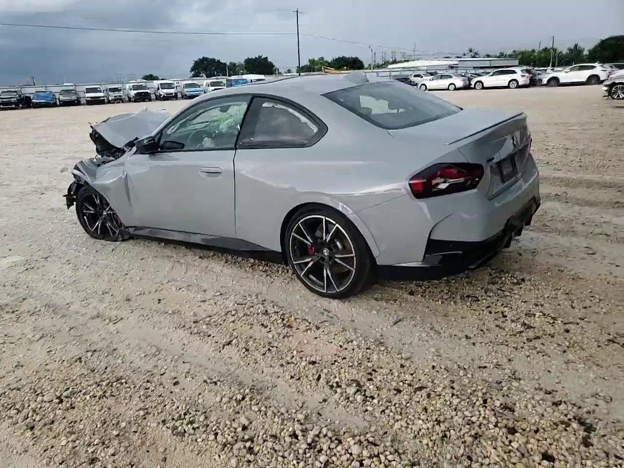 Фото: 3MW53CM08N8C41047