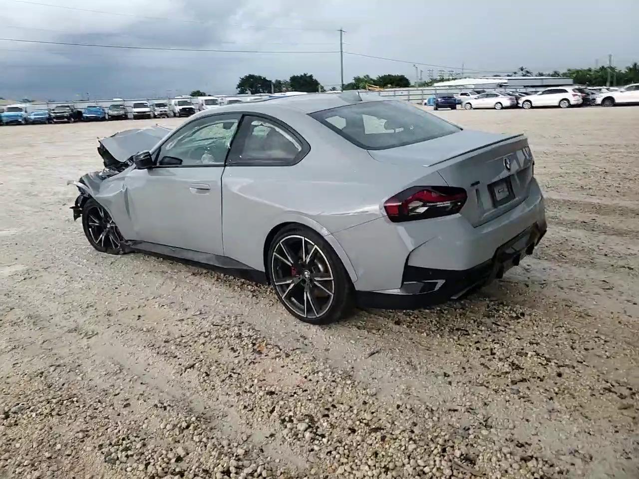 Фото: 3MW53CM08N8C41047