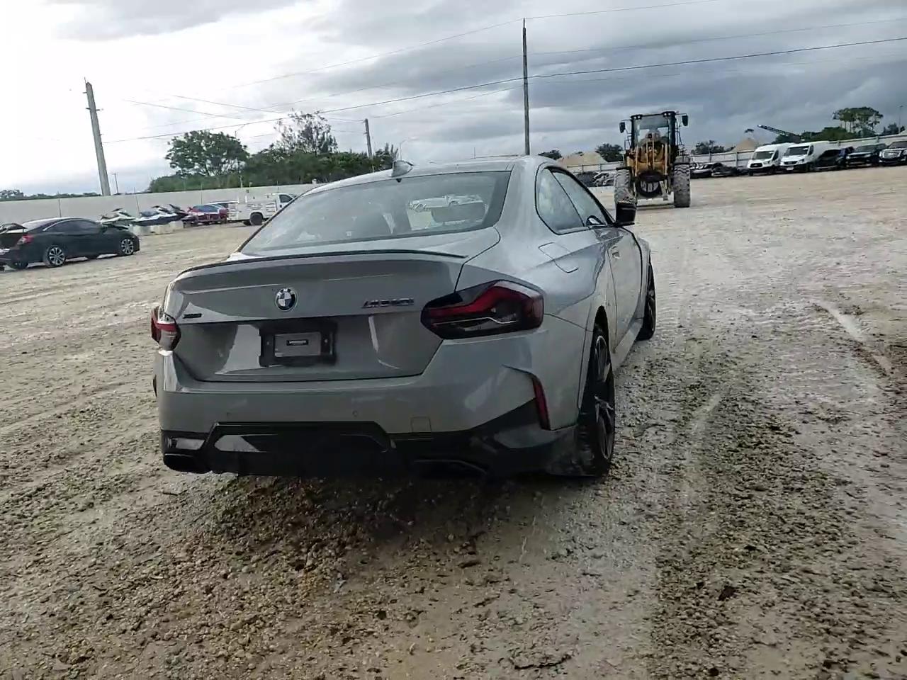 Фото: 3MW53CM08N8C41047