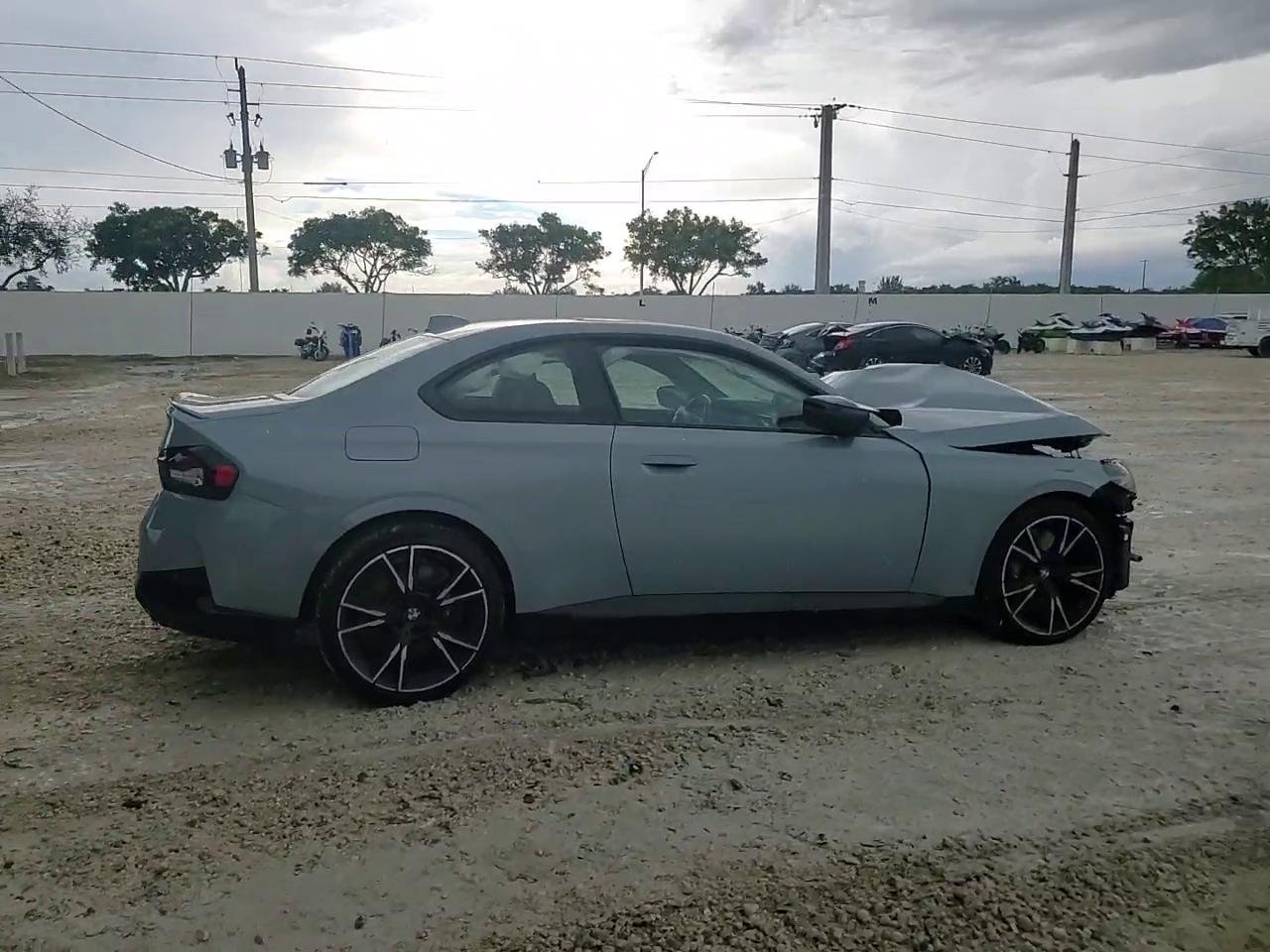 Фото: 3MW53CM08N8C41047