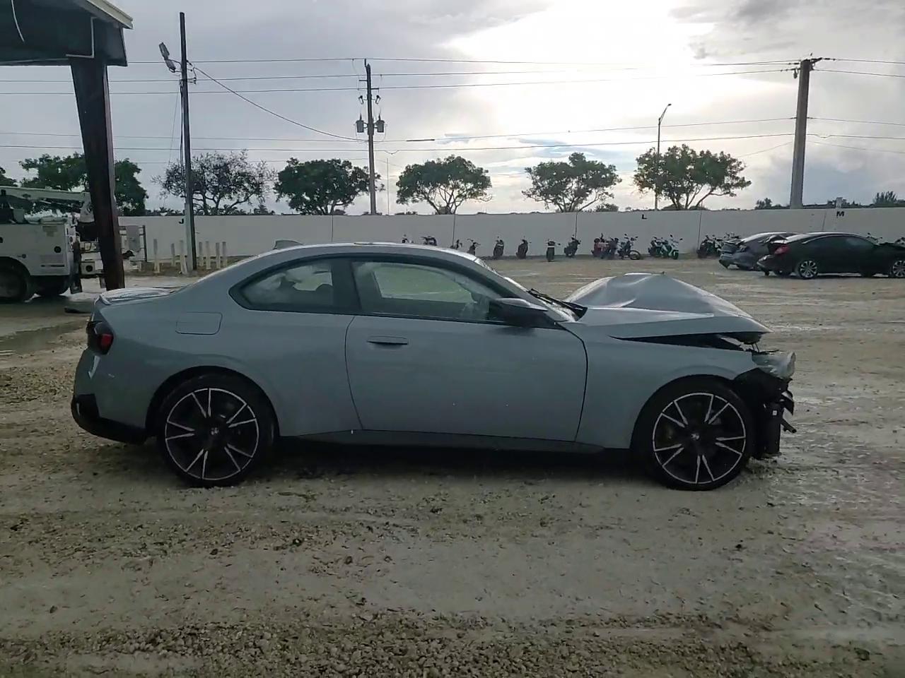 Фото: 3MW53CM08N8C41047