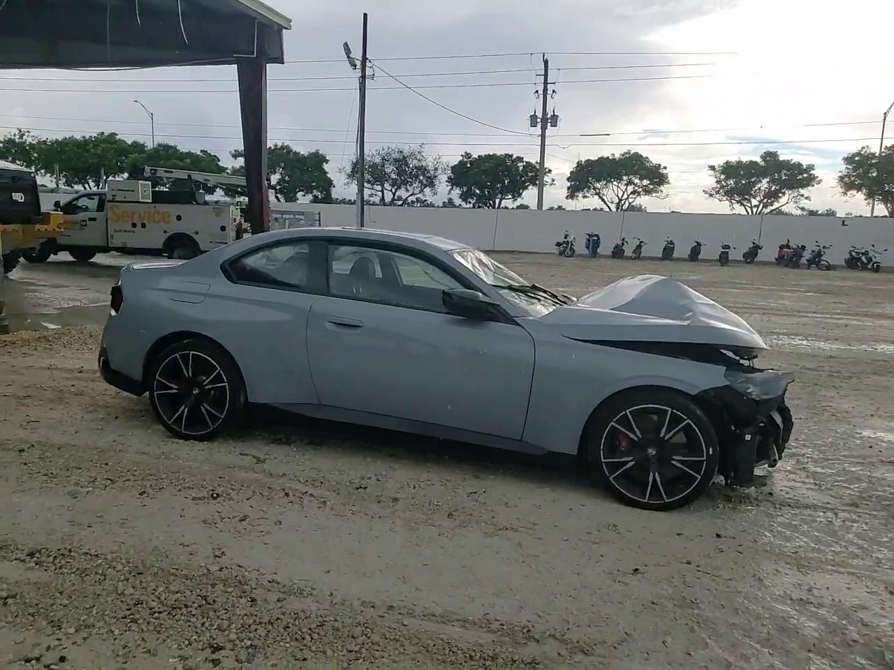 Фото: 3MW53CM08N8C41047