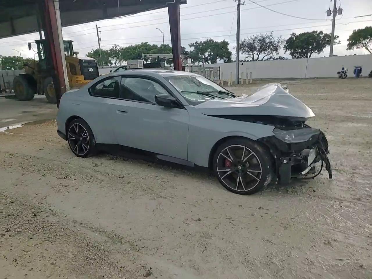 Фото: 3MW53CM08N8C41047