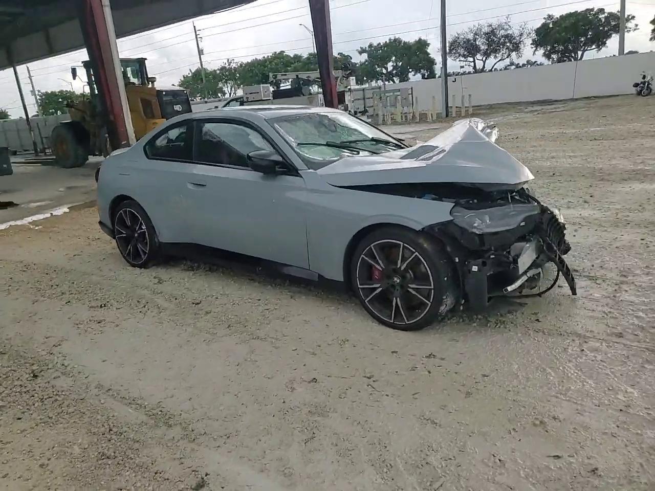 Фото: 3MW53CM08N8C41047