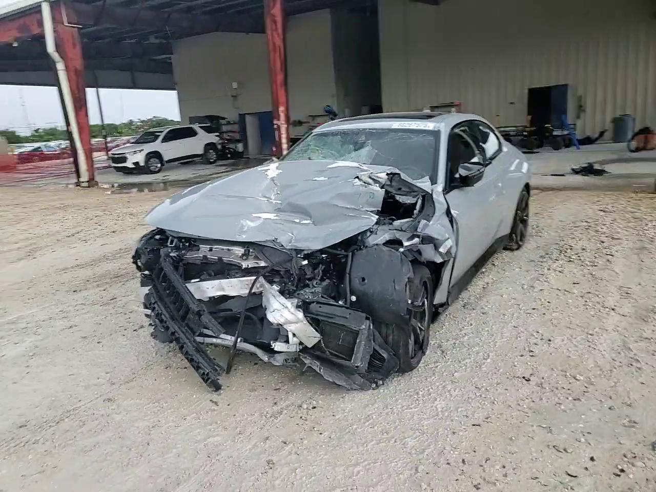 Фото: 3MW53CM08N8C41047