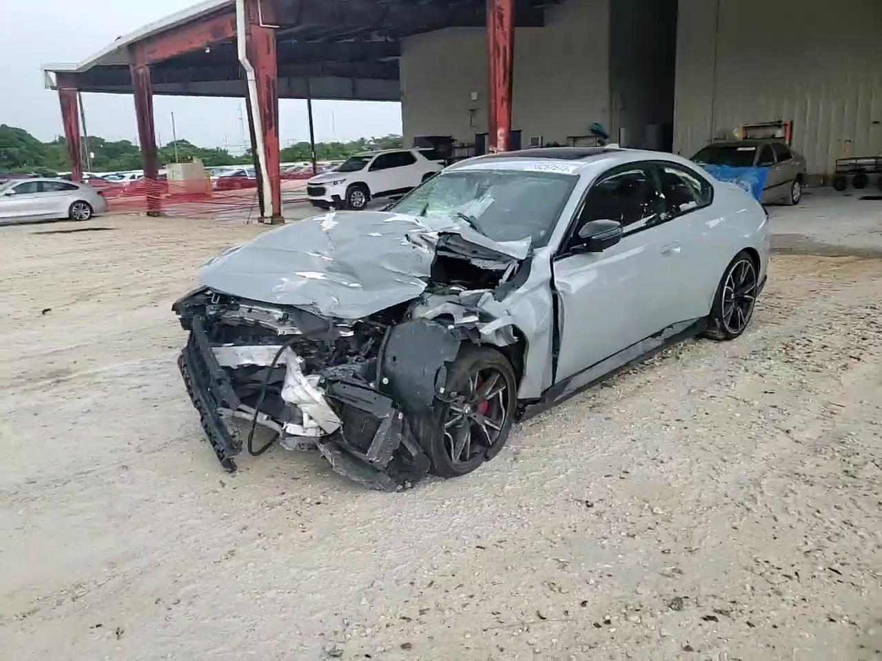 Фото: 3MW53CM08N8C41047