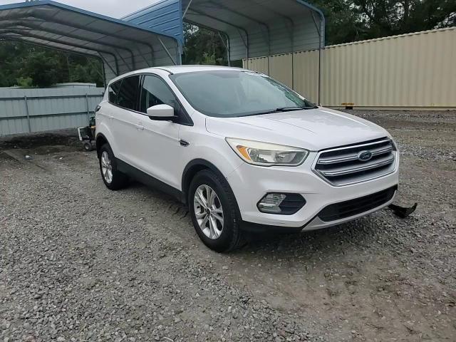2017 Ford Escape Se VIN: 1FMCU0GD2HUE12124 Lot: 81830595