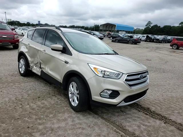 2017 Ford Escape Se VIN: 1FMCU0GD4HUD81815 Lot: 84229415