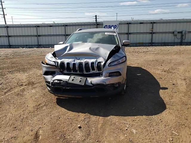 2016 Jeep Cherokee Latitude VIN: 1C4PJLCS8GW216793 Lot: 72101605