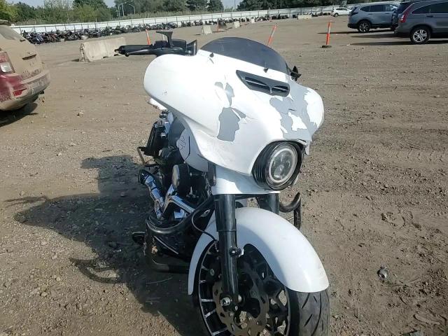 2015 Harley-Davidson Flhxs Street Glide Special VIN: 1HD1KRM10FB637925 Lot: 80748785