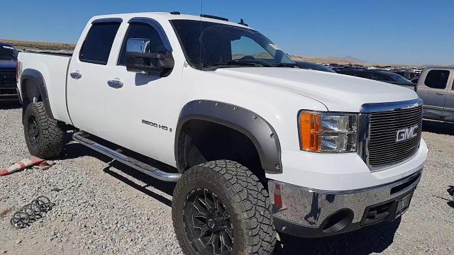 2007 GMC Sierra K2500 Heavy Duty VIN: 1GTHK23K57F539842 Lot: 81750405