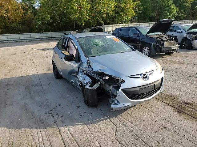2013 Mazda Mazda2 VIN: JM1DE1KZ1D0155621 Lot: 71368705