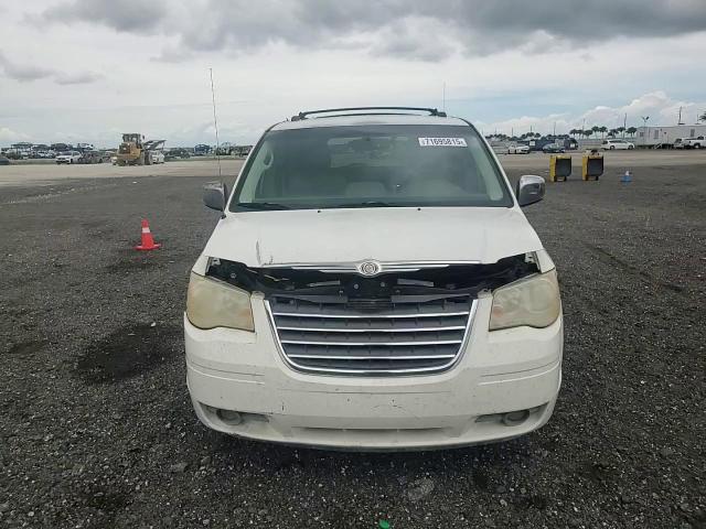 2008 Chrysler Town & Country Touring VIN: 2A8HR54P98R681038 Lot: 71695815
