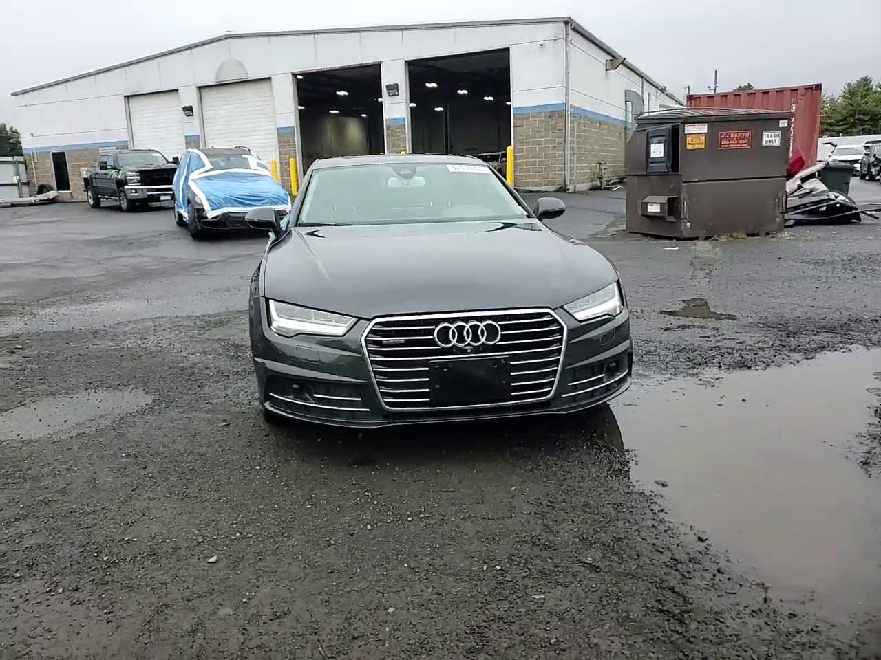 Фото: WAUW2BFC5HN078576