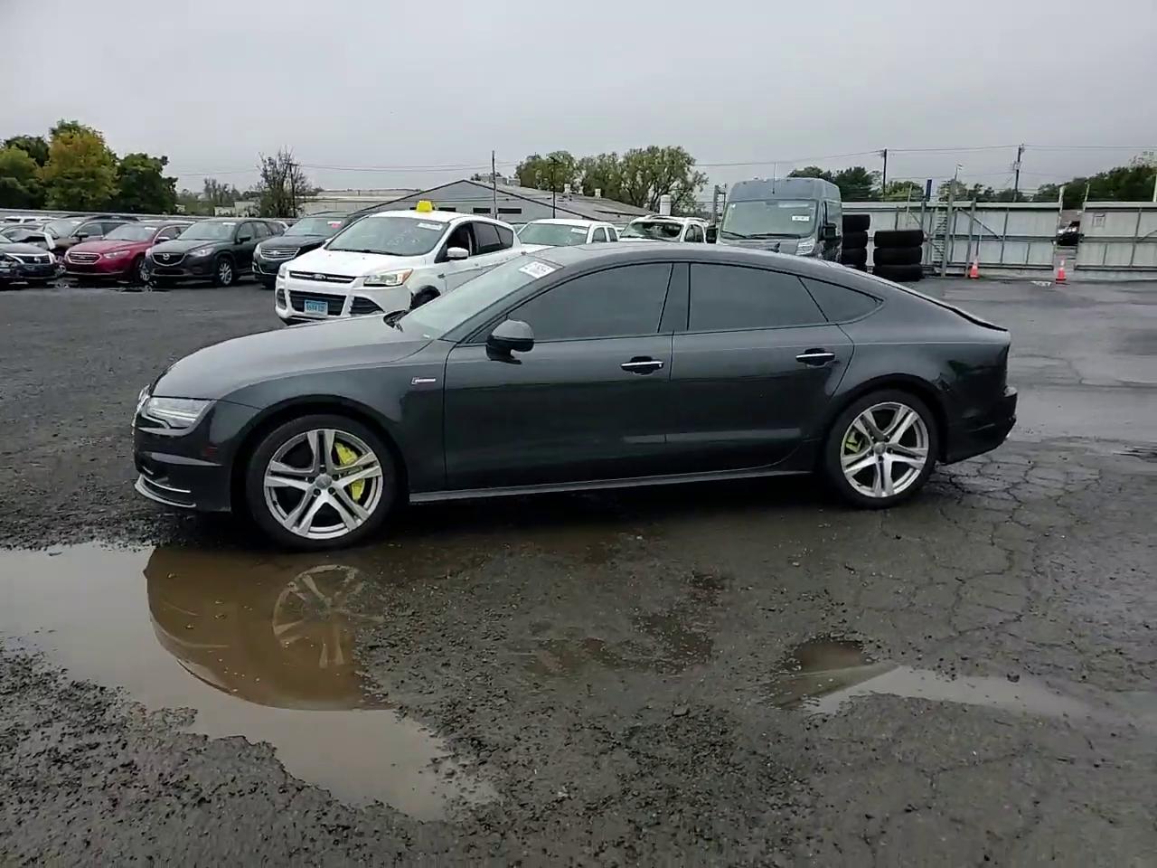 Фото: WAUW2BFC5HN078576