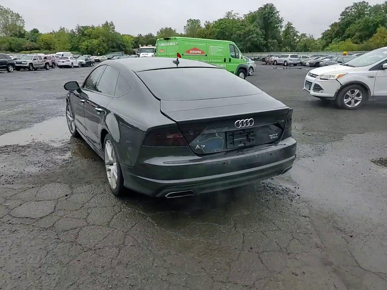 Фото: WAUW2BFC5HN078576